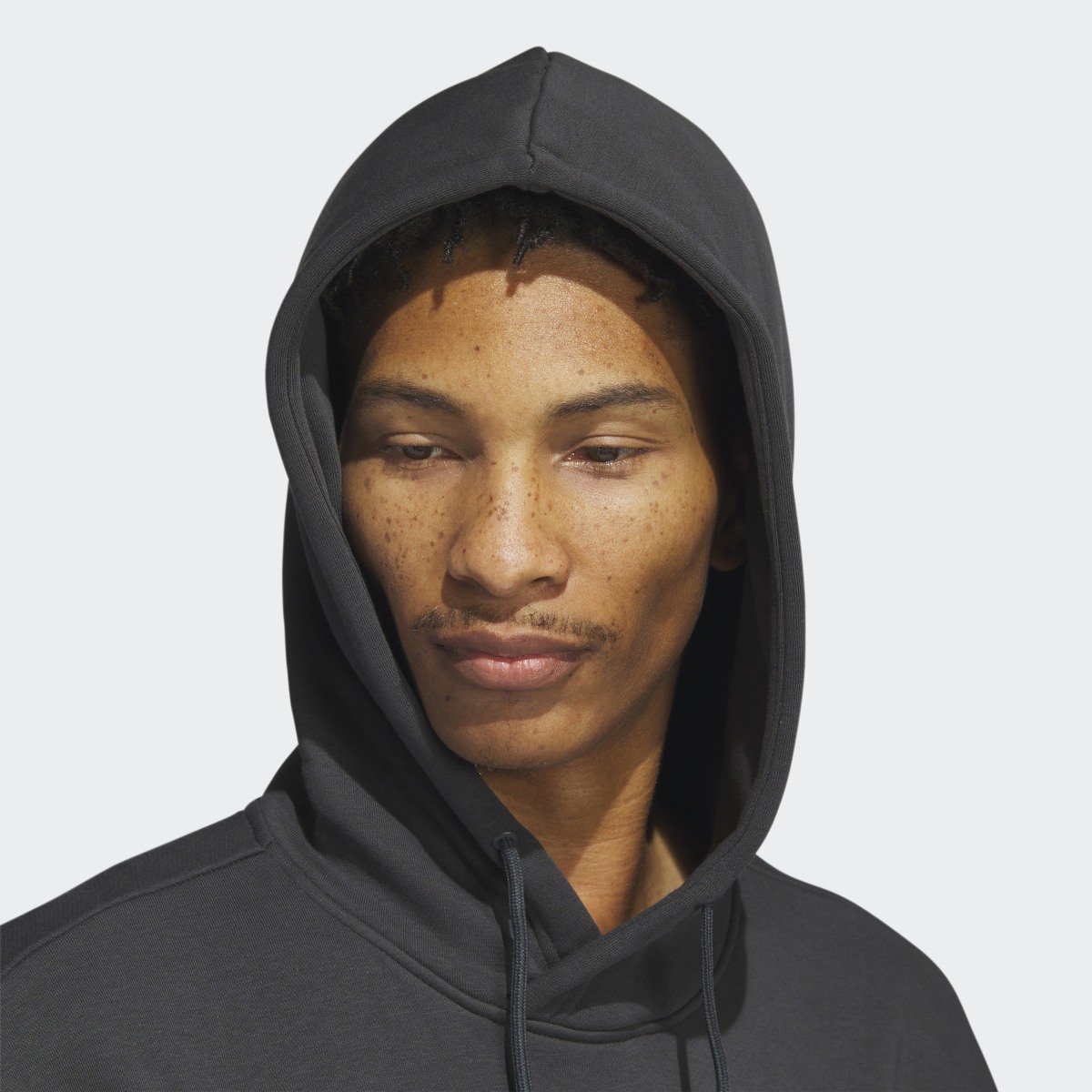 Adidas Graphic Shmoofoil Hoodie – Genderneutral. 8
