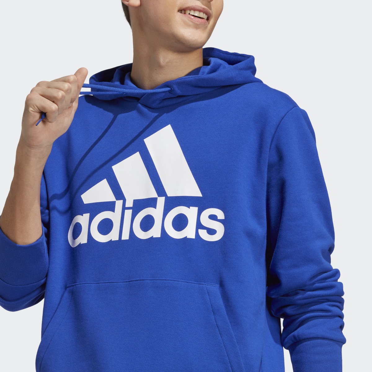 Adidas Sudadera con Gorro Essentials Logo Lineal Felpa. 6