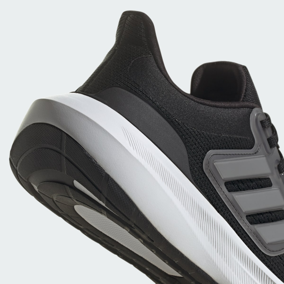 Adidas Ultrabounce Ayakkabı. 10