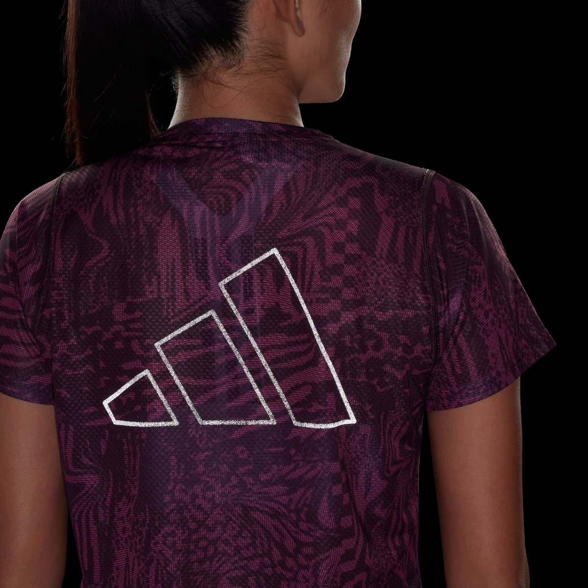 Adidas Camiseta Run Icons Logo Allover Print Running 3 bandas. 7