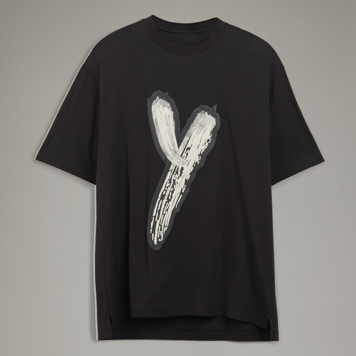 Adidas Y-3 Graphic Logo Short Sleeve Tee. 5