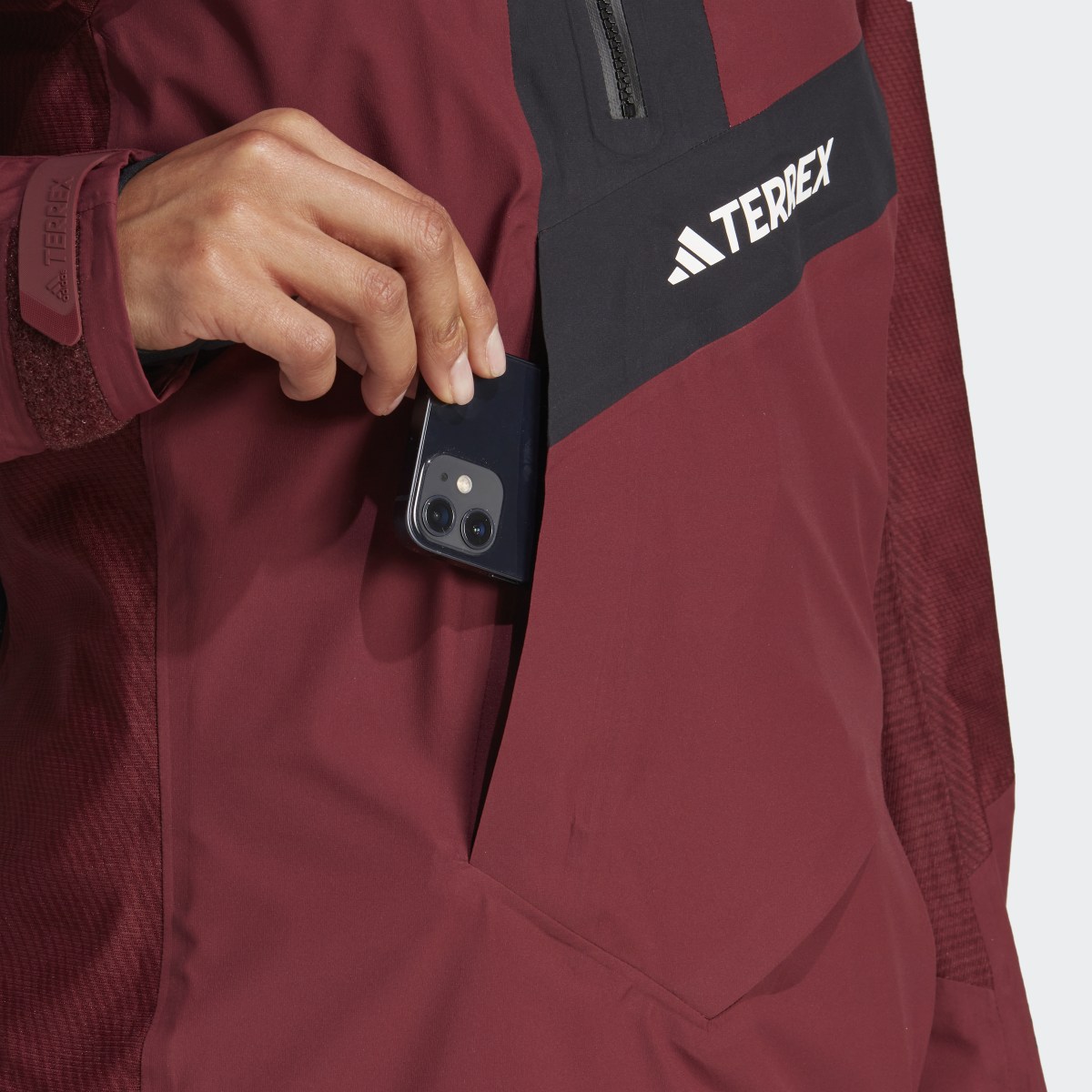 Adidas Anorak Terrex Techrock RAIN.RDY. 7