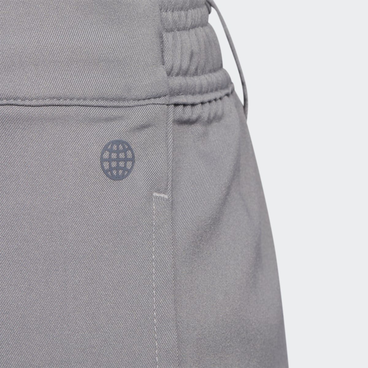 Adidas Ultimate365 Adjustable Golf Shorts. 4