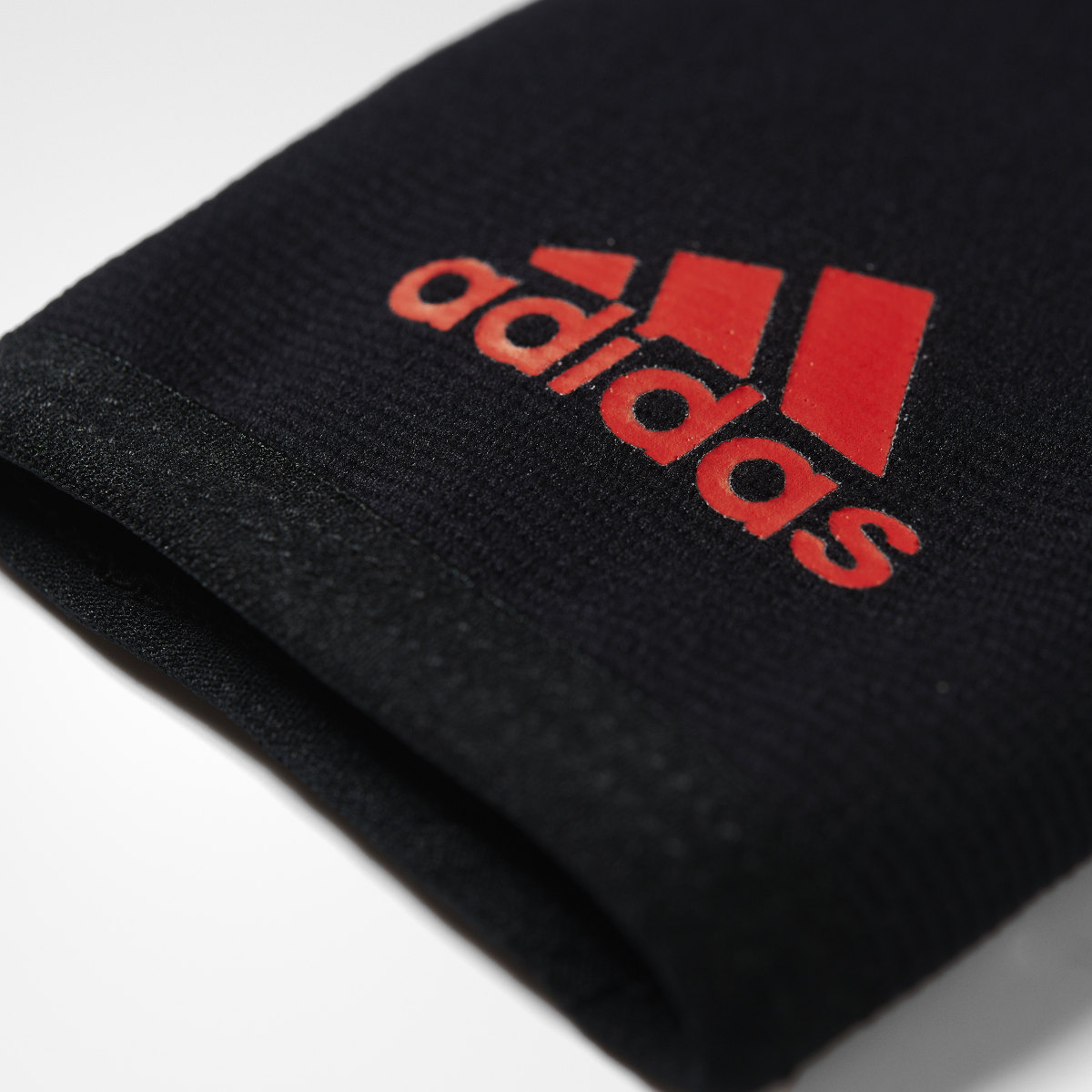 Adidas Wrist Support M. 5