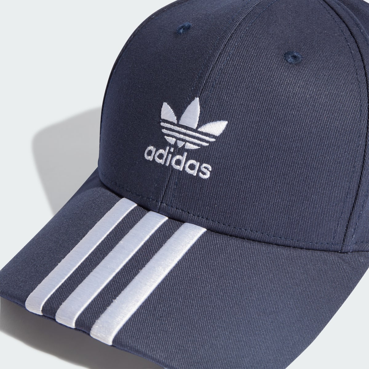 Adidas Casquette. 4