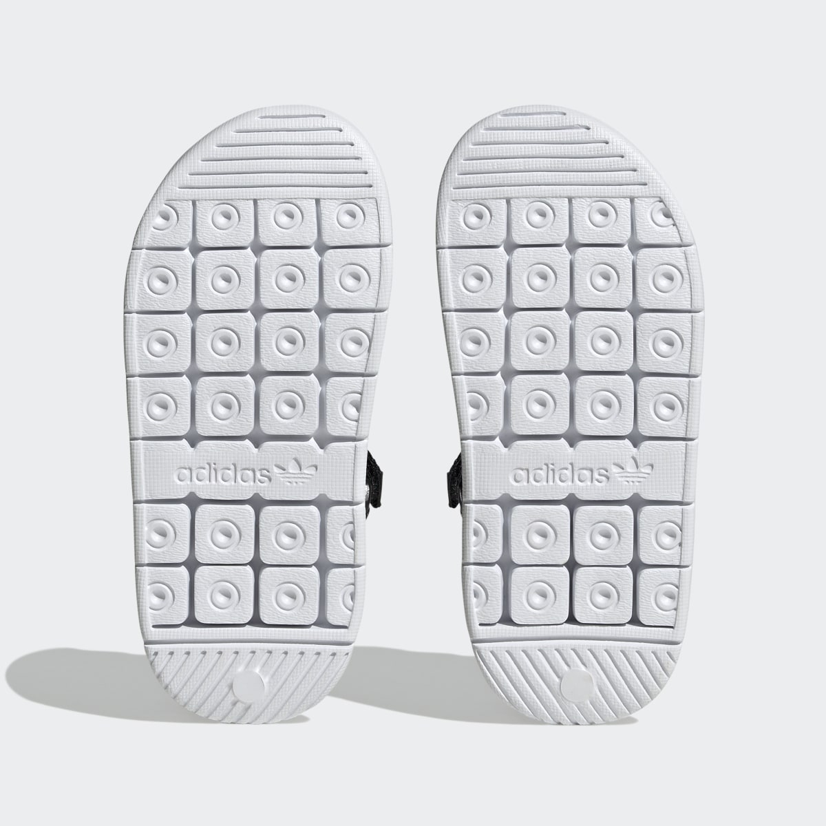 Adidas 360 3.0 Sandale. 4