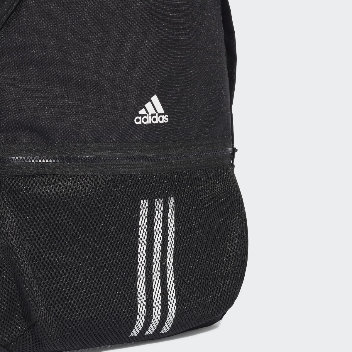 Adidas Classic 3-Streifen Rucksack. 6