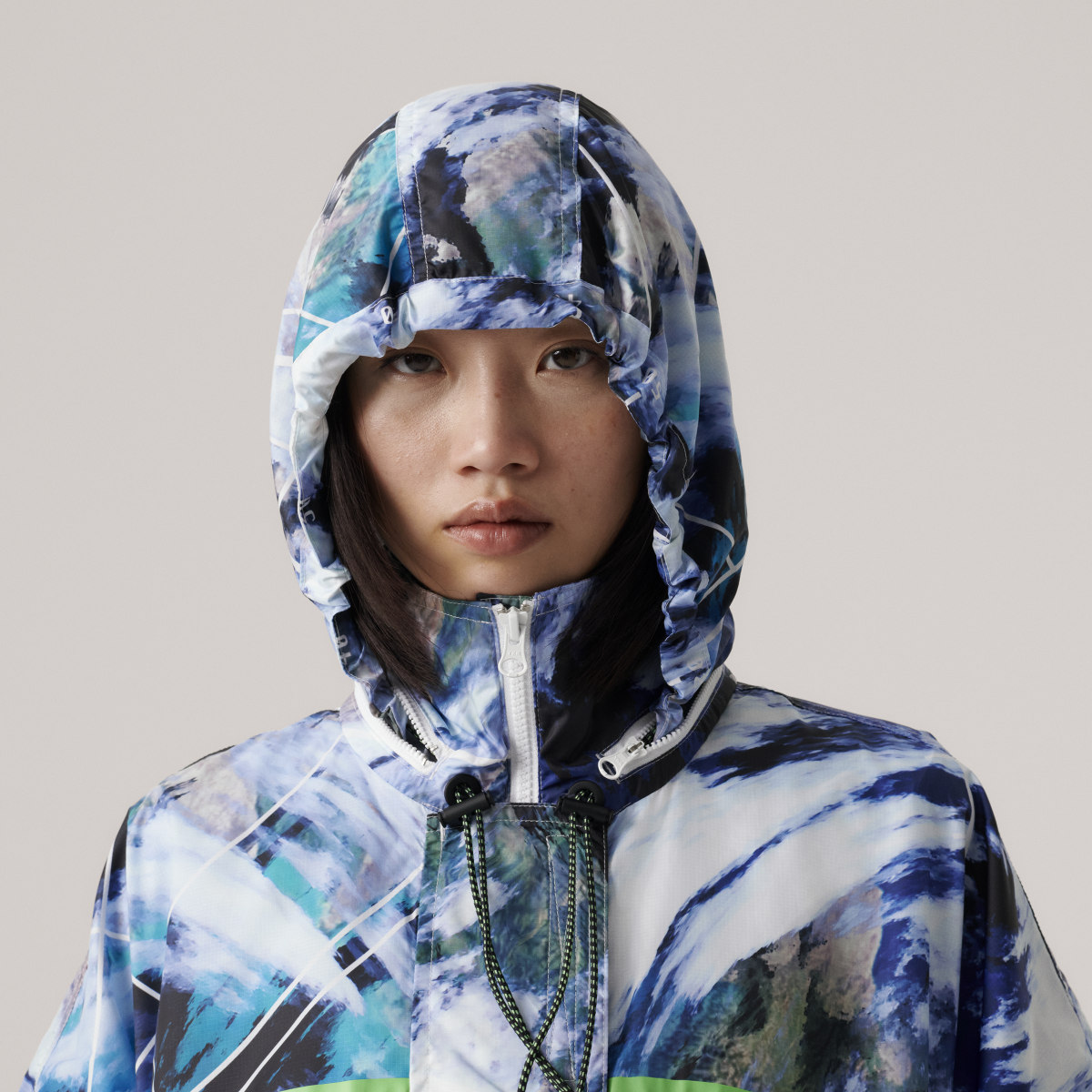 Adidas by Stella McCartney TrueNature Packable Jacket Printed. 8