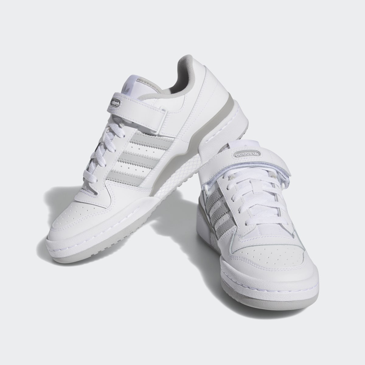 Adidas Chaussure Forum Low. 5