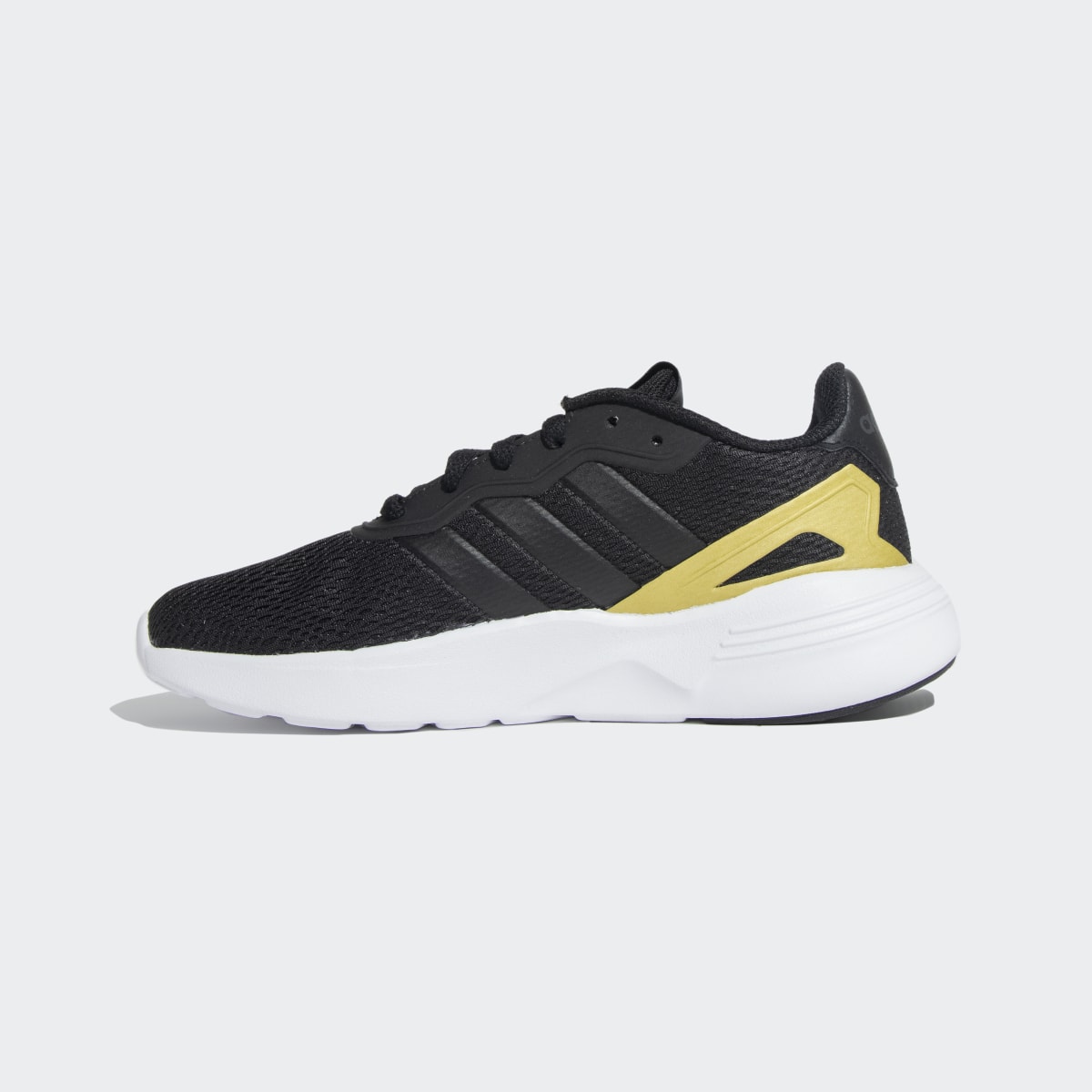 Adidas Tenis Nebzed Cloudfoam. 7