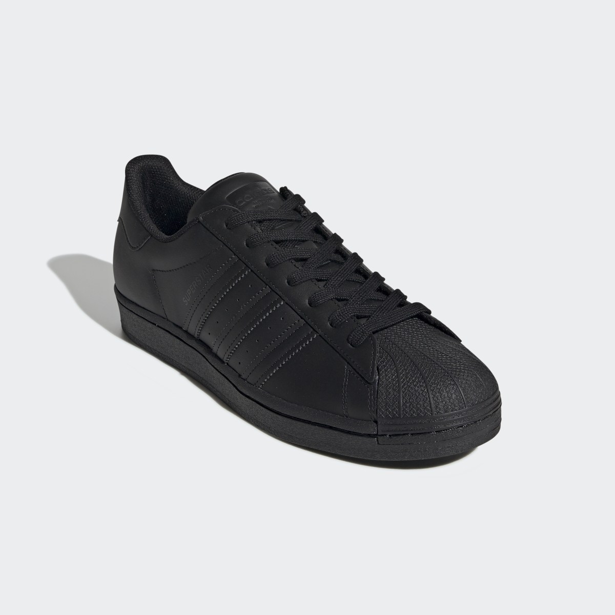 Adidas Chaussure Superstar. 8