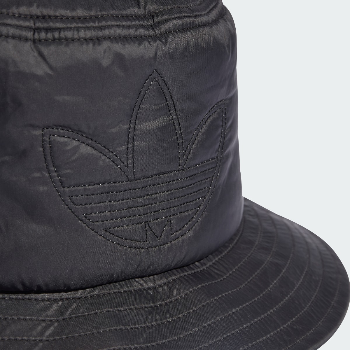 Adidas Cappello Quilted Trefoil Bucket. 4