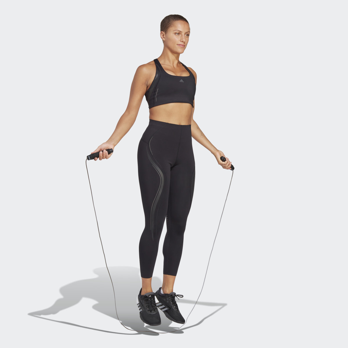 Adidas Sutiã de Sustentação Intermédia para HIIT Luxe Powerimpact. 5