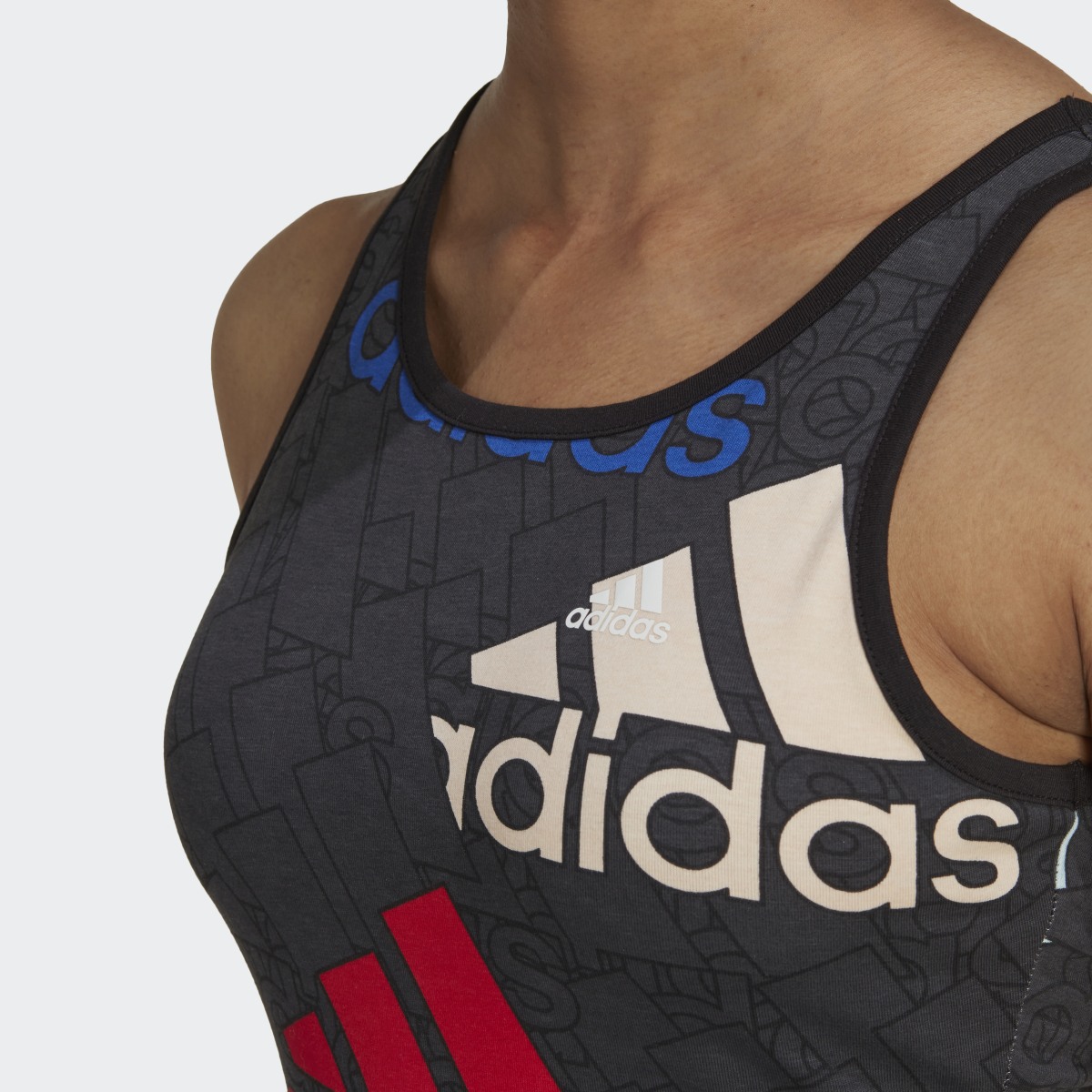 Adidas Essentials Multi-Colored Logo Body. 7