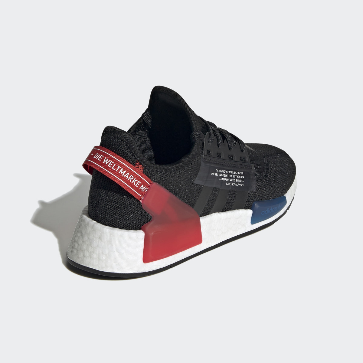 Adidas Chaussure NMD_R1 V2. 6