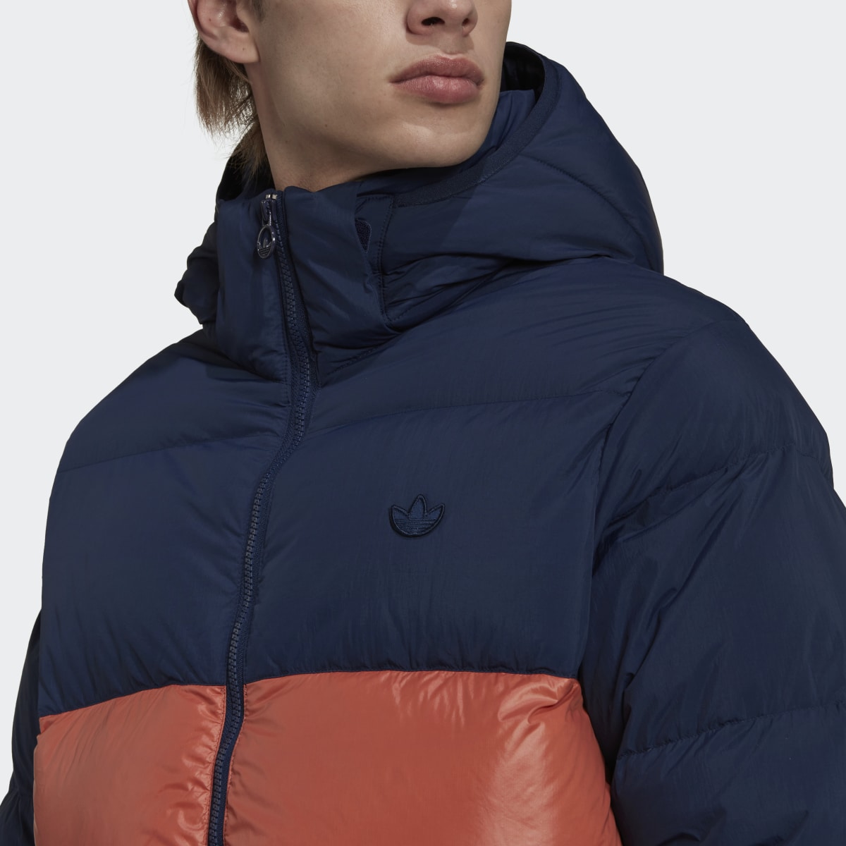 Adidas Anorak de plumón con capucha Regen Puffer. 6