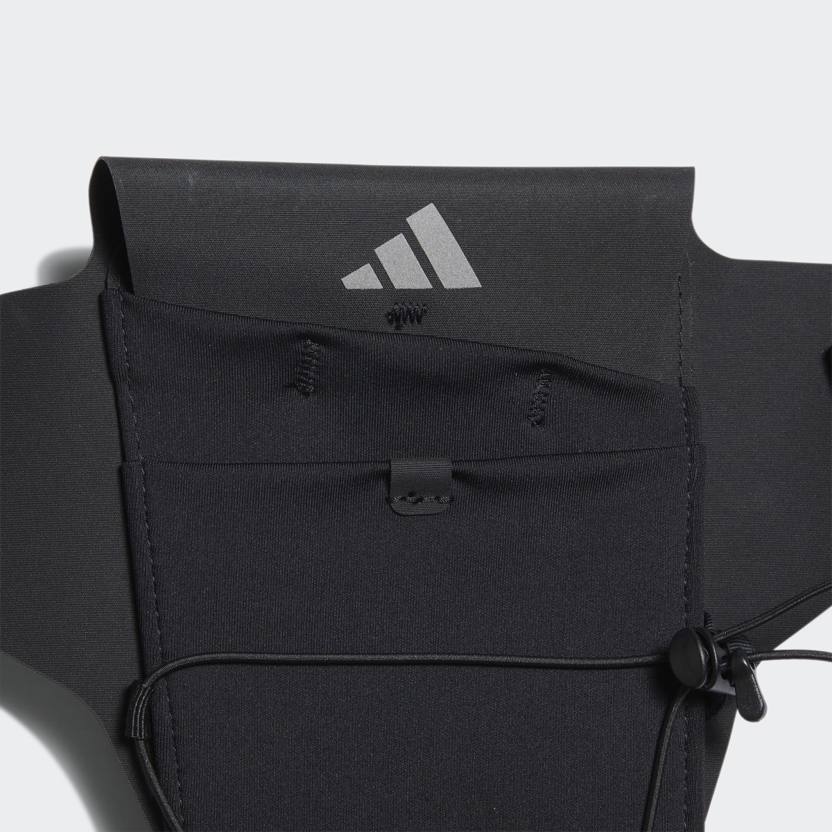 Adidas Running Pocket Bag. 5