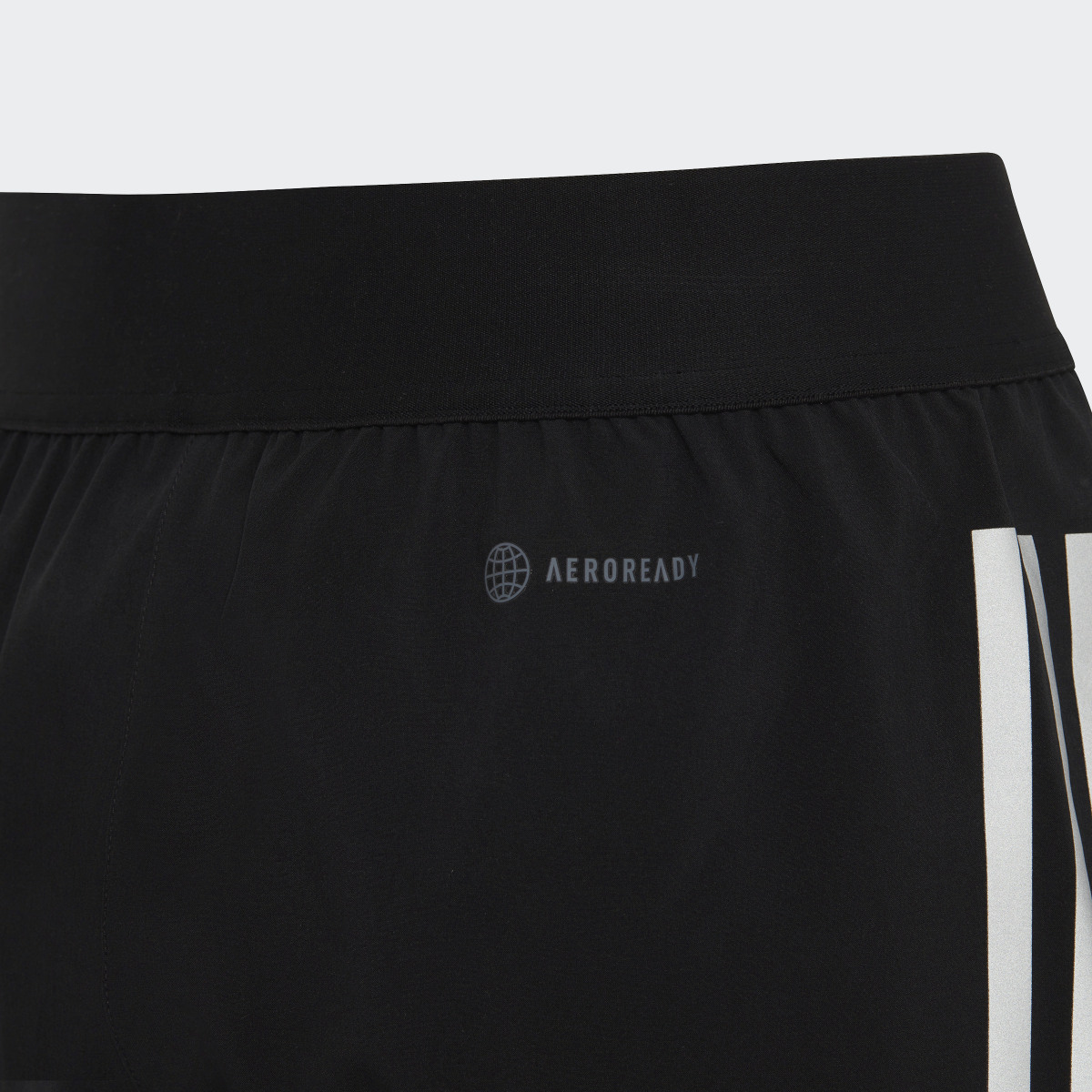 Adidas Short en toile Two-In-One AEROREADY. 4