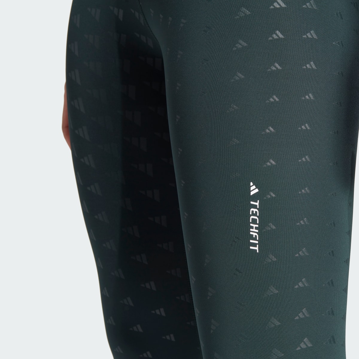 Adidas Techfit Brand Love 7/8-Leggings. 5