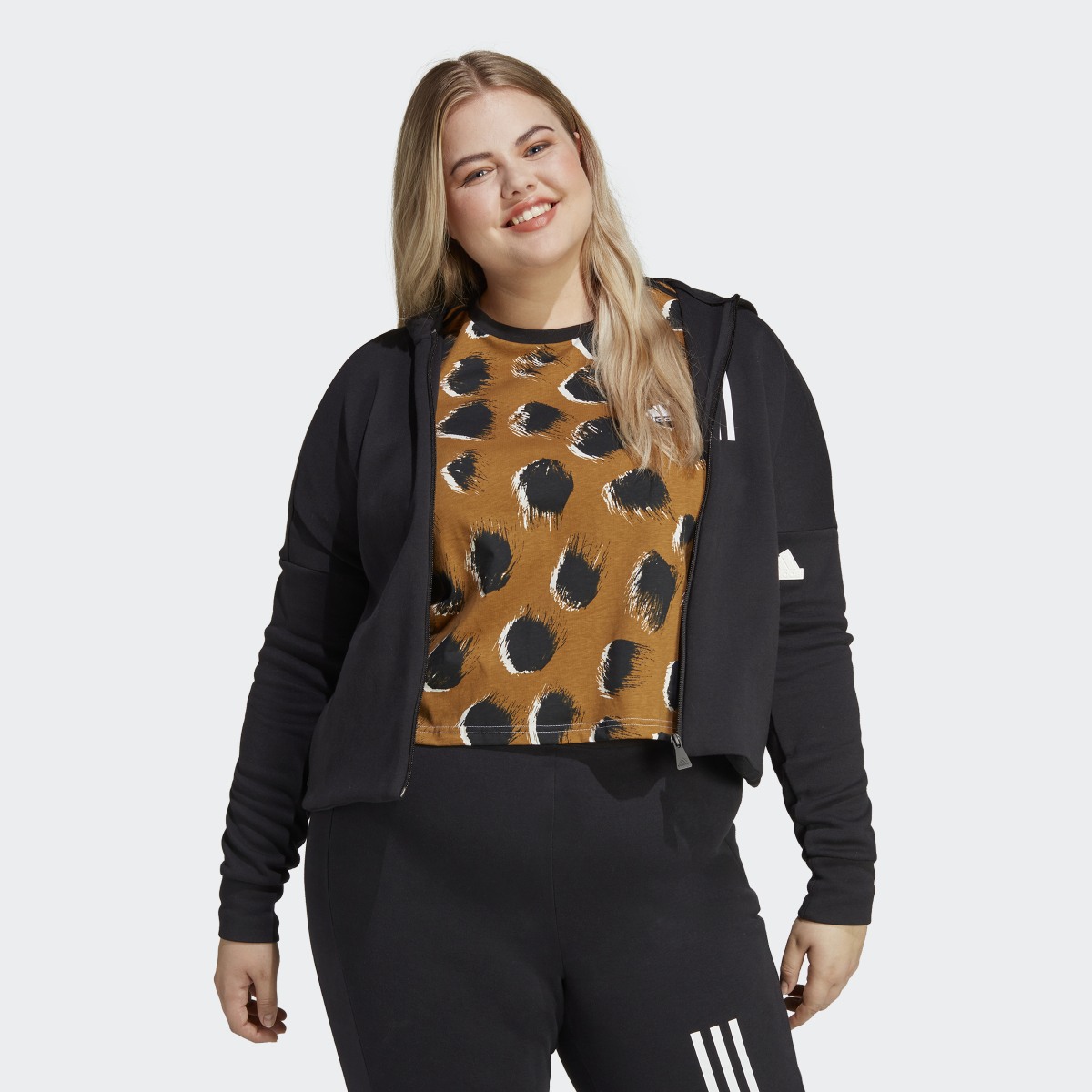 Adidas Felpa con cappuccio Mission Victory Slim Fit Full-Zip (Curvy). 4