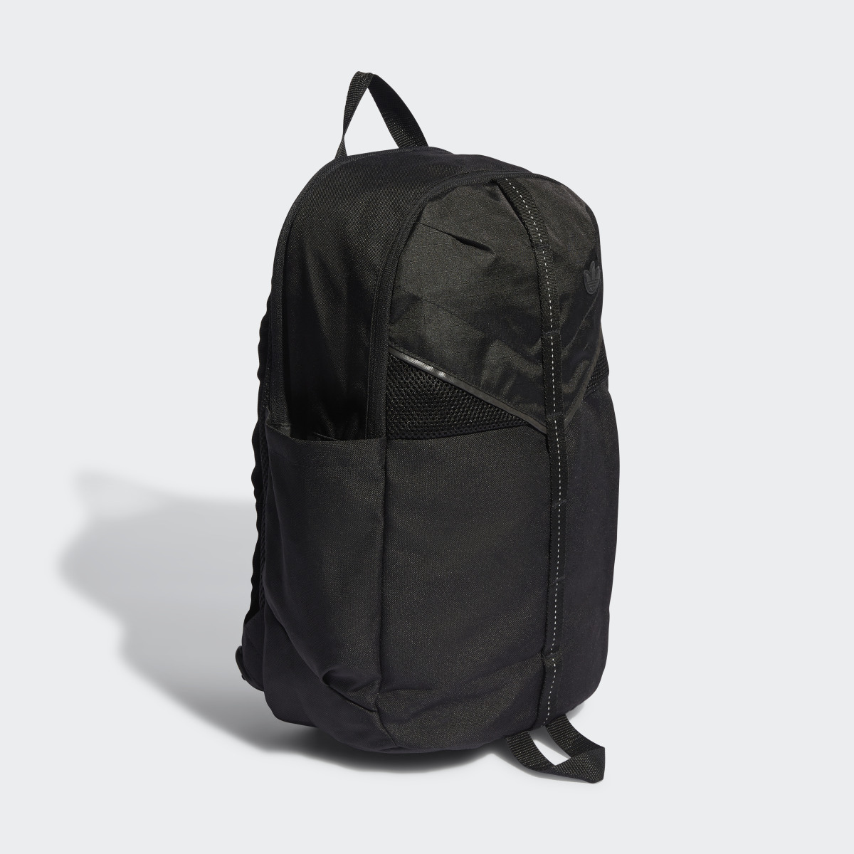 Adidas Adicolor Backpack. 4