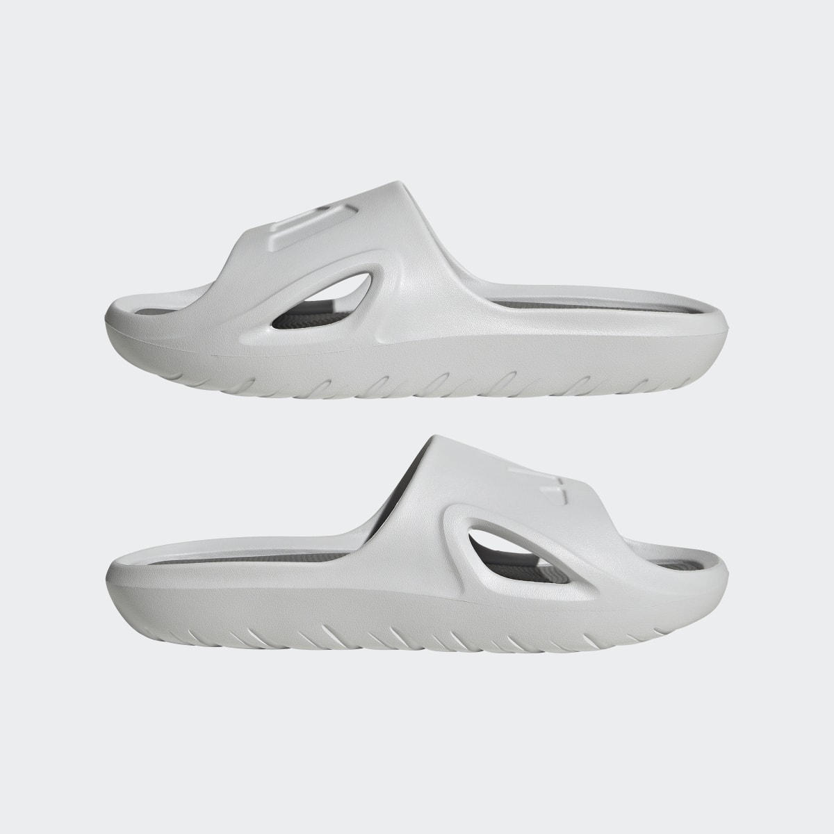 Adidas Adicane Slides. 8