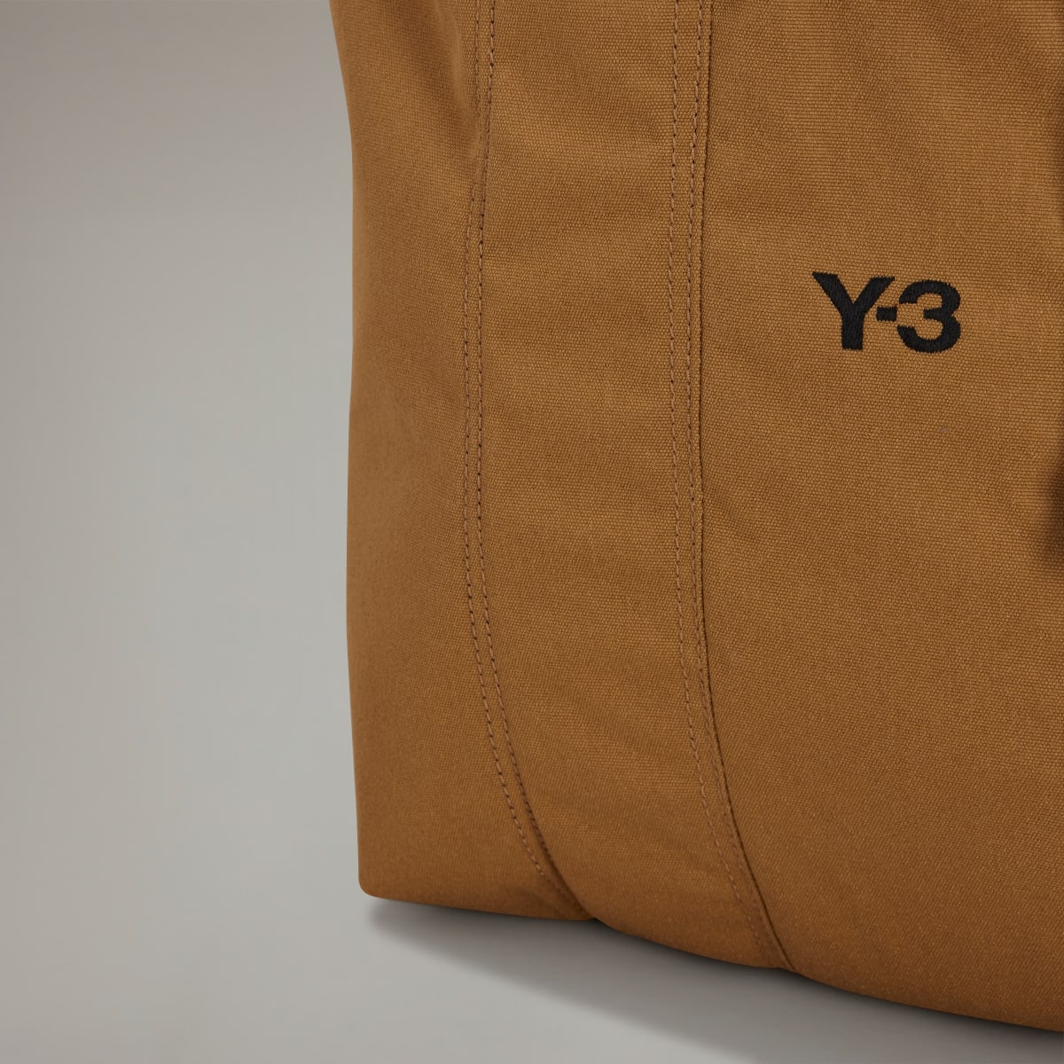 Adidas Y-3 Tote Bag. 8