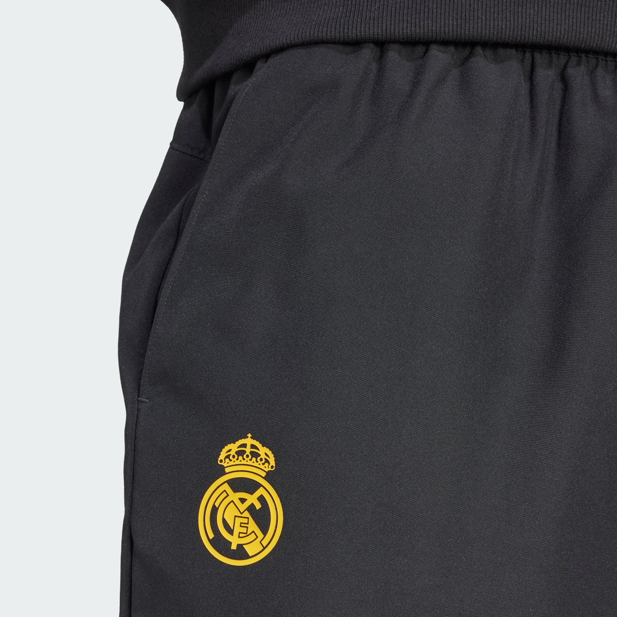 Adidas Pantalón Real Madrid LFSTLR Woven. 5