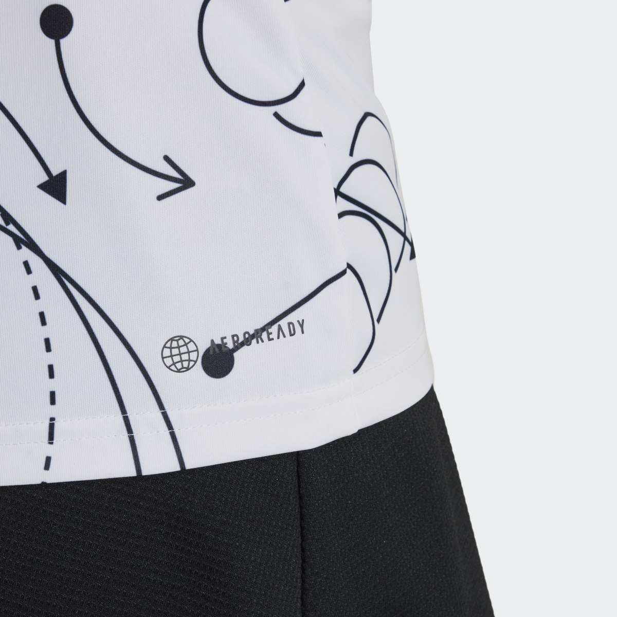 Adidas Club Tennis Graphic Tanktop. 8