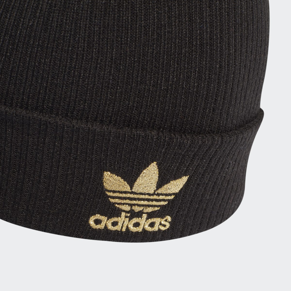 Adidas Gorro pompón Faux Fur. 4