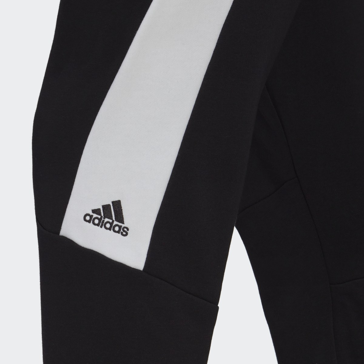 Adidas Future Icons Embroidered Badge of Sport Joggers. 5