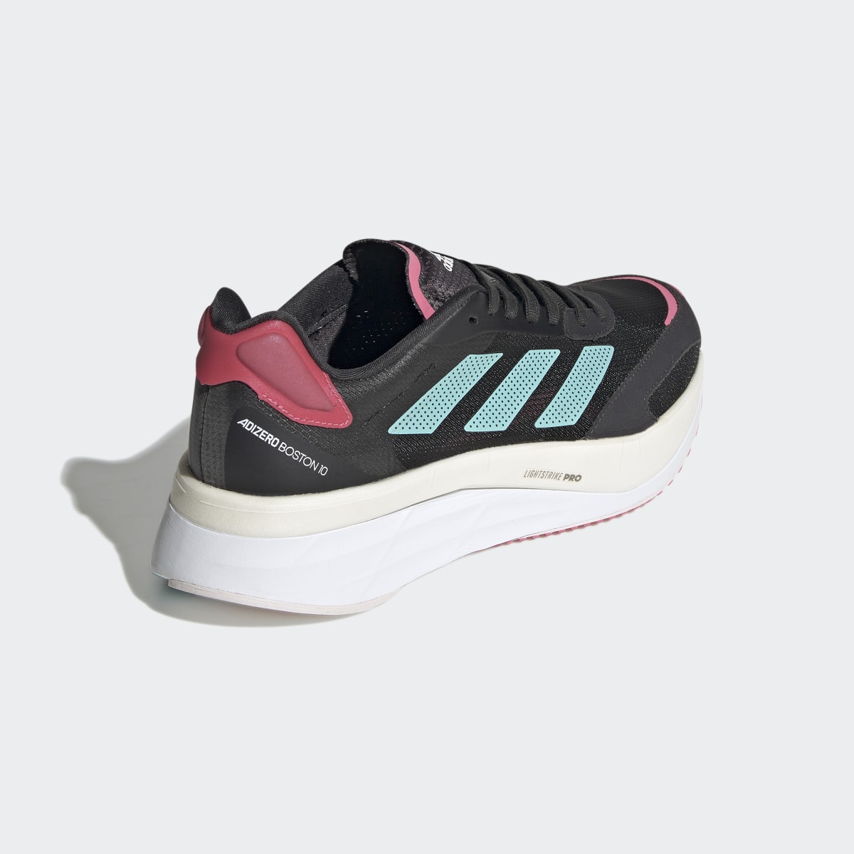 Adidas Tenis Adizero Boston 10. 6