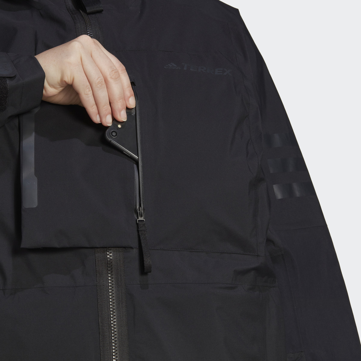 Adidas TERREX Xploric RAIN.RDY Wanderjacke – Große Größen. 8