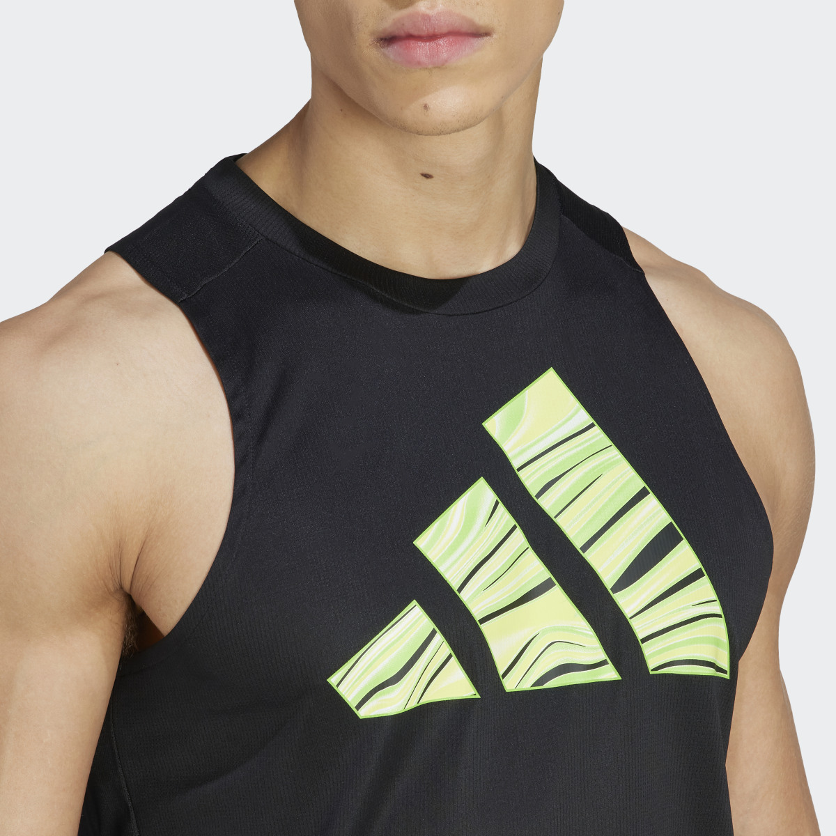 Adidas Playera sin mangas HIIT Training. 7