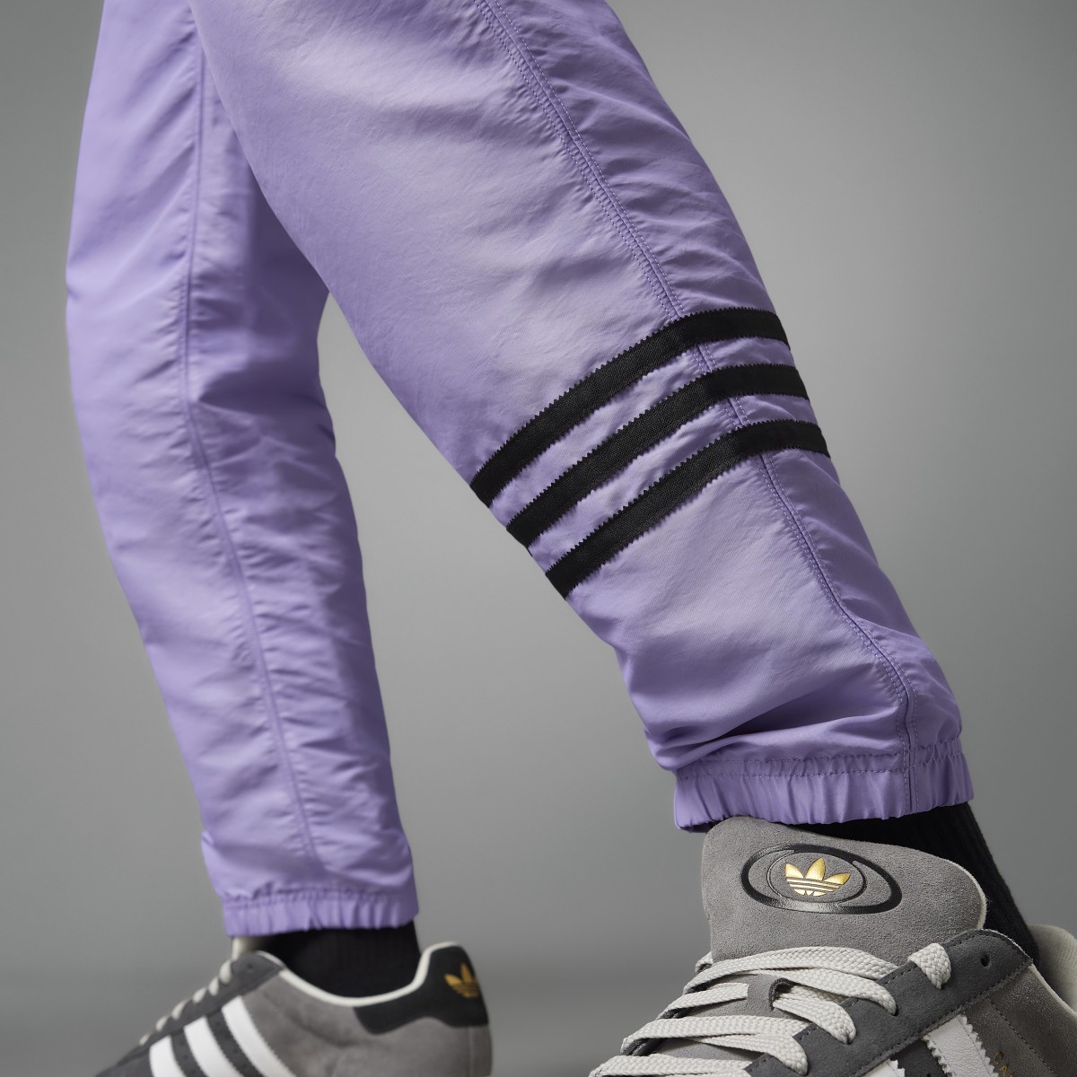 Adidas Pantalon de survêtement Adicolor Neuclassics. 5