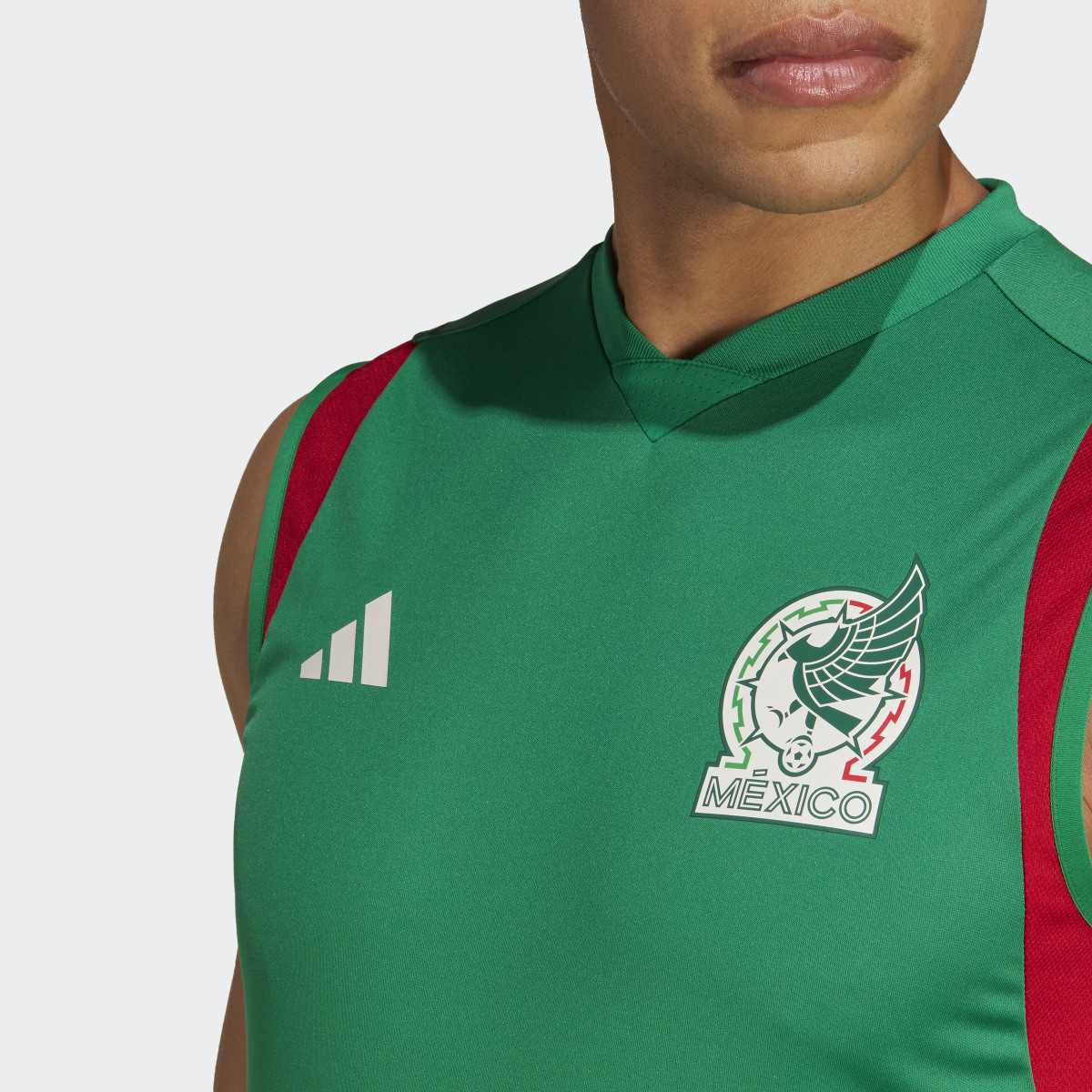 Adidas Jersey sin Mangas de Entrenamiento Selección Nacional de México Tiro 23. 7