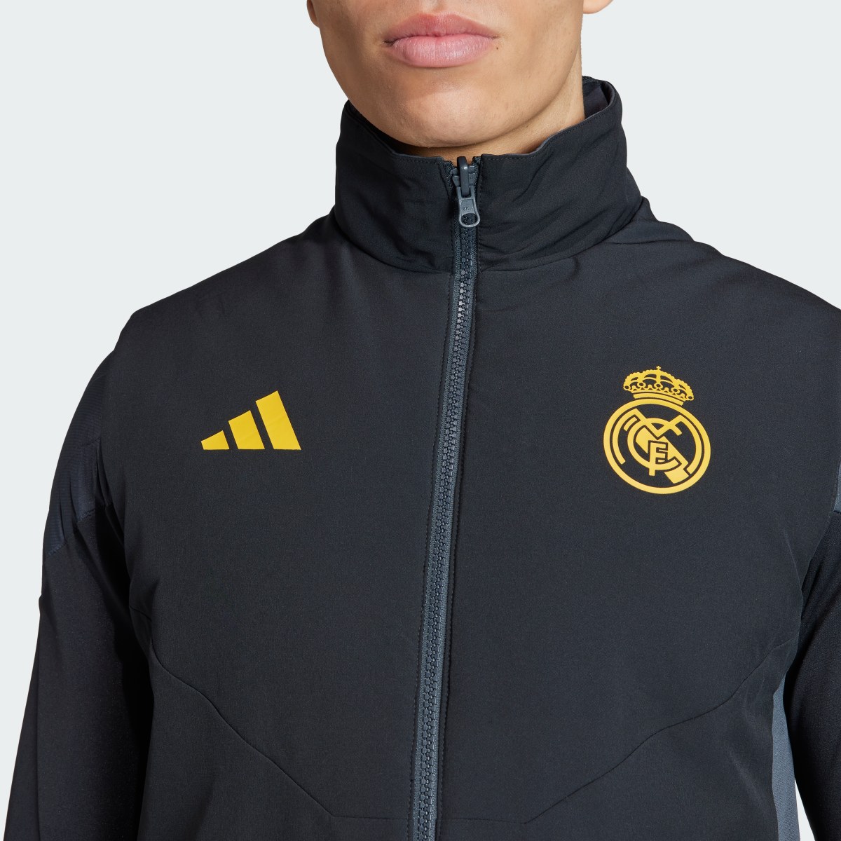 Adidas Colete de Inverno Tiro 23 do Real Madrid. 8