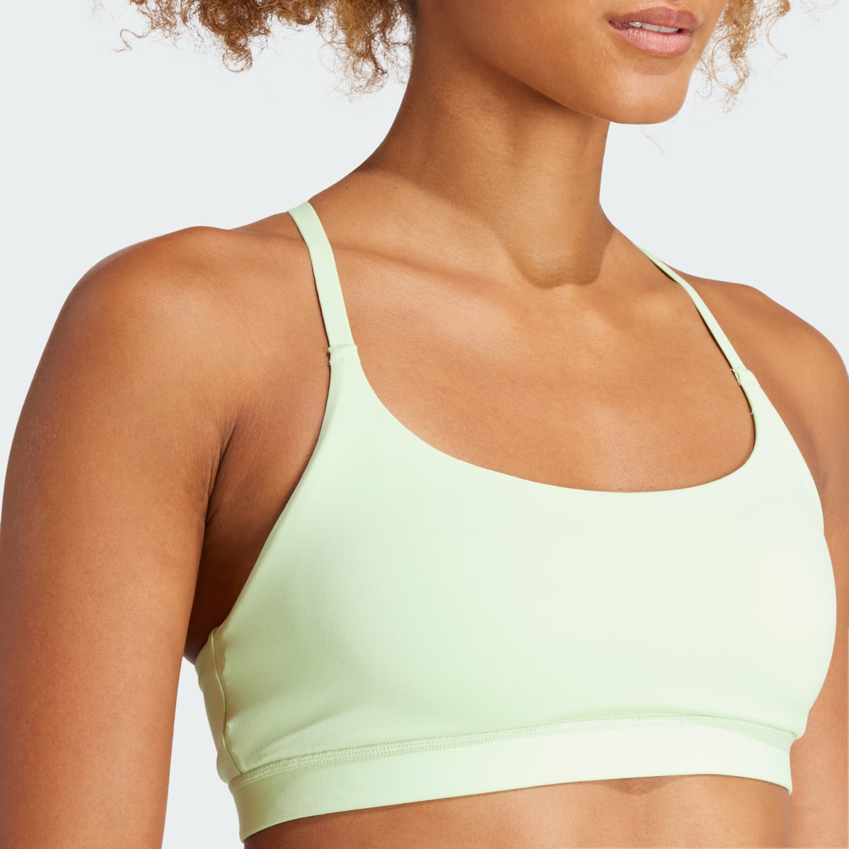 Adidas Reggiseno sportivo All Me Light Support. 8