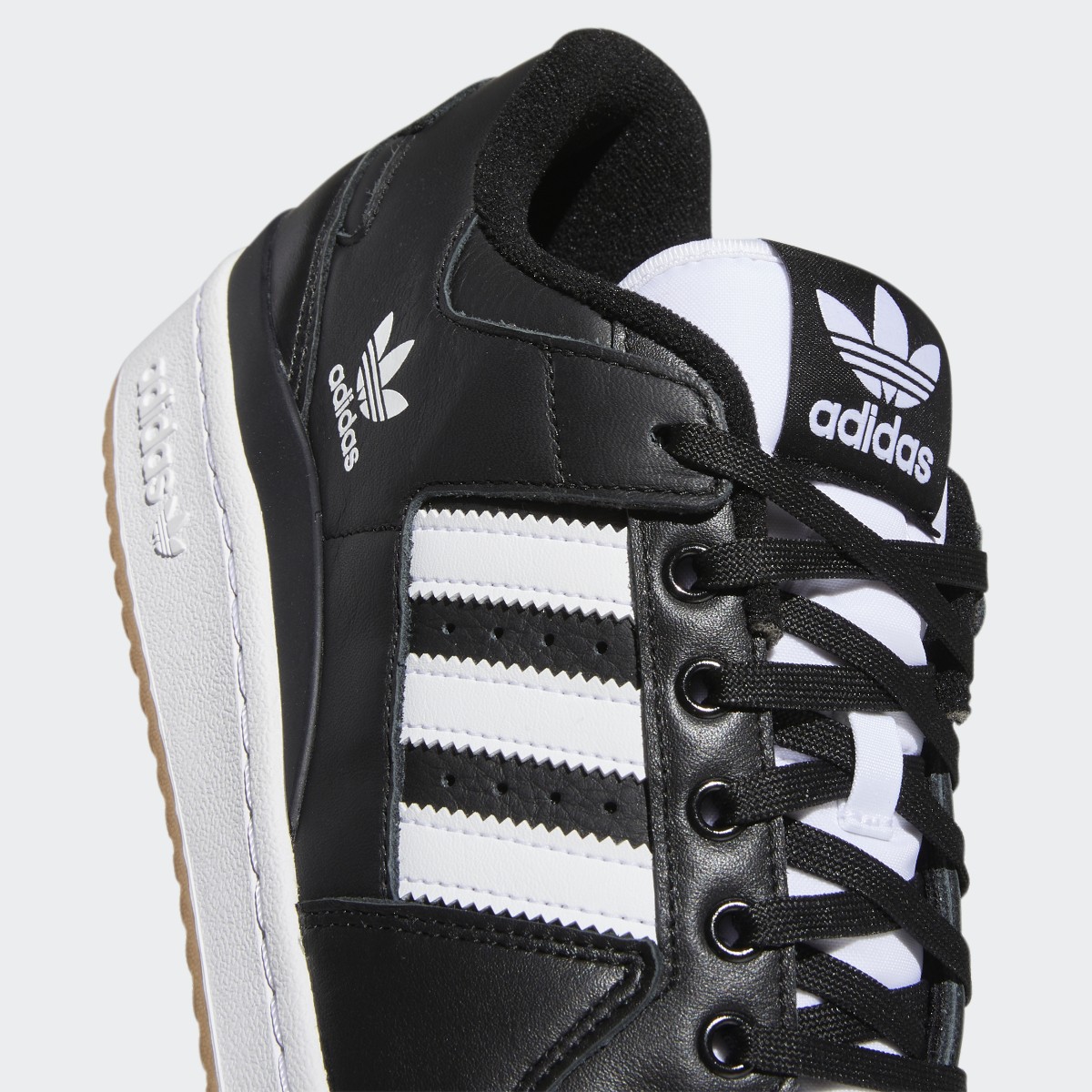 Adidas Scarpe Forum 84 Low ADV. 11