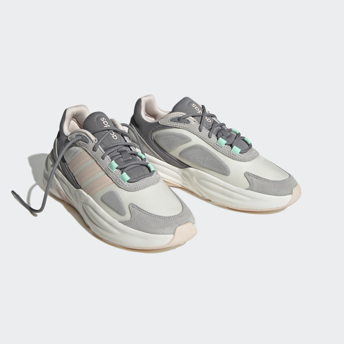 Adidas Ozelle Cloudfoam Lifestyle Running Schuh. 8