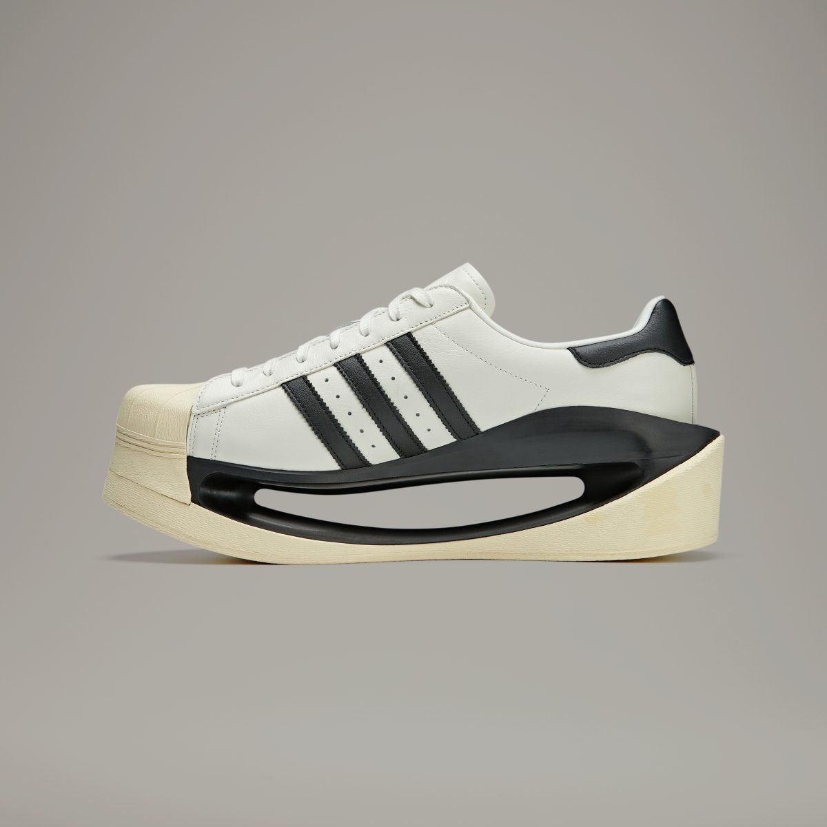 Adidas Gendo Superstar Y-3. 11