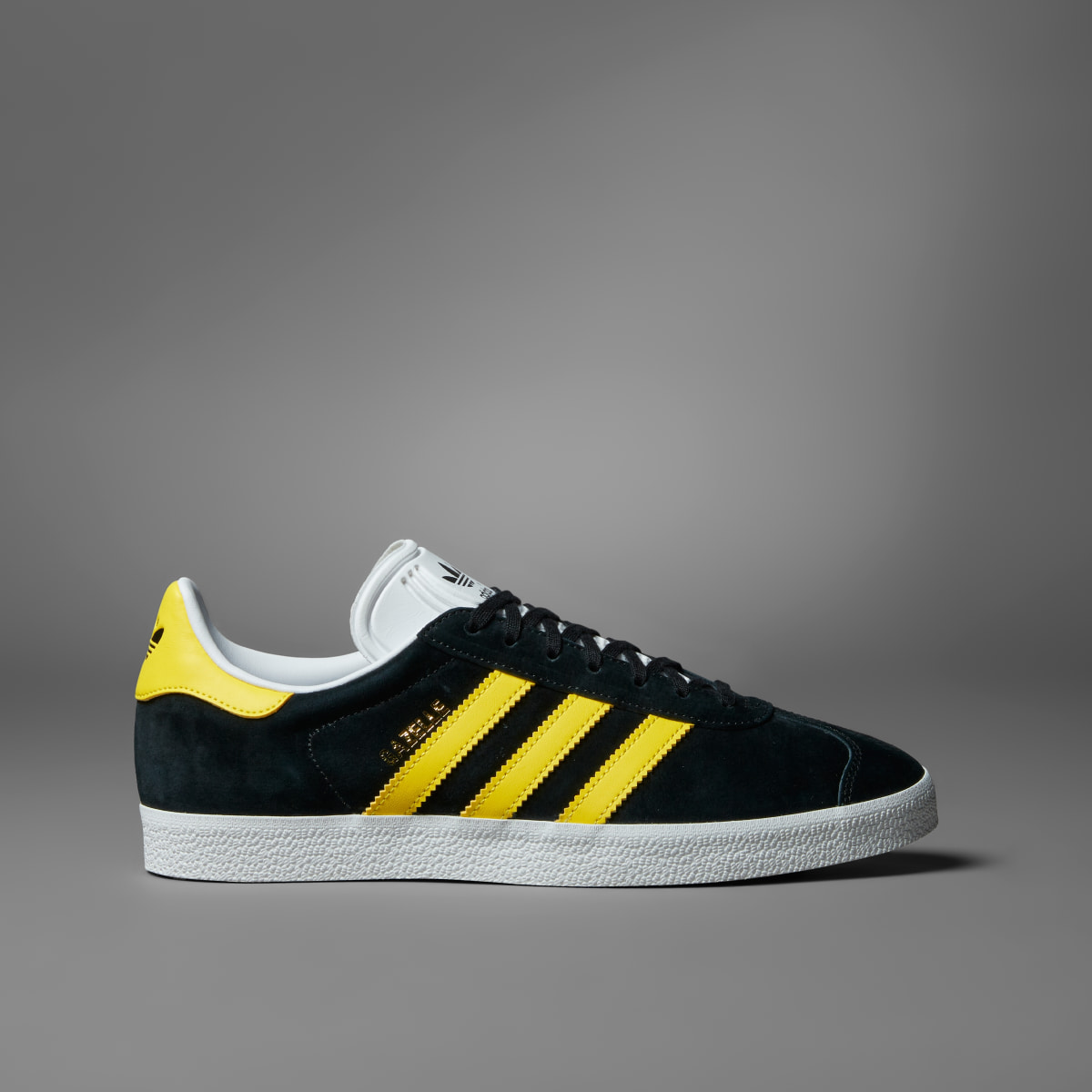 Adidas Chaussure Gazelle. 4