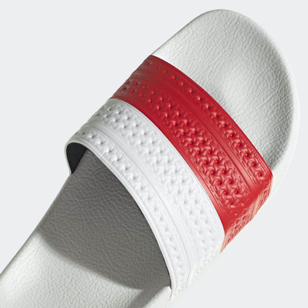 Adidas Chancla Adilette. 10