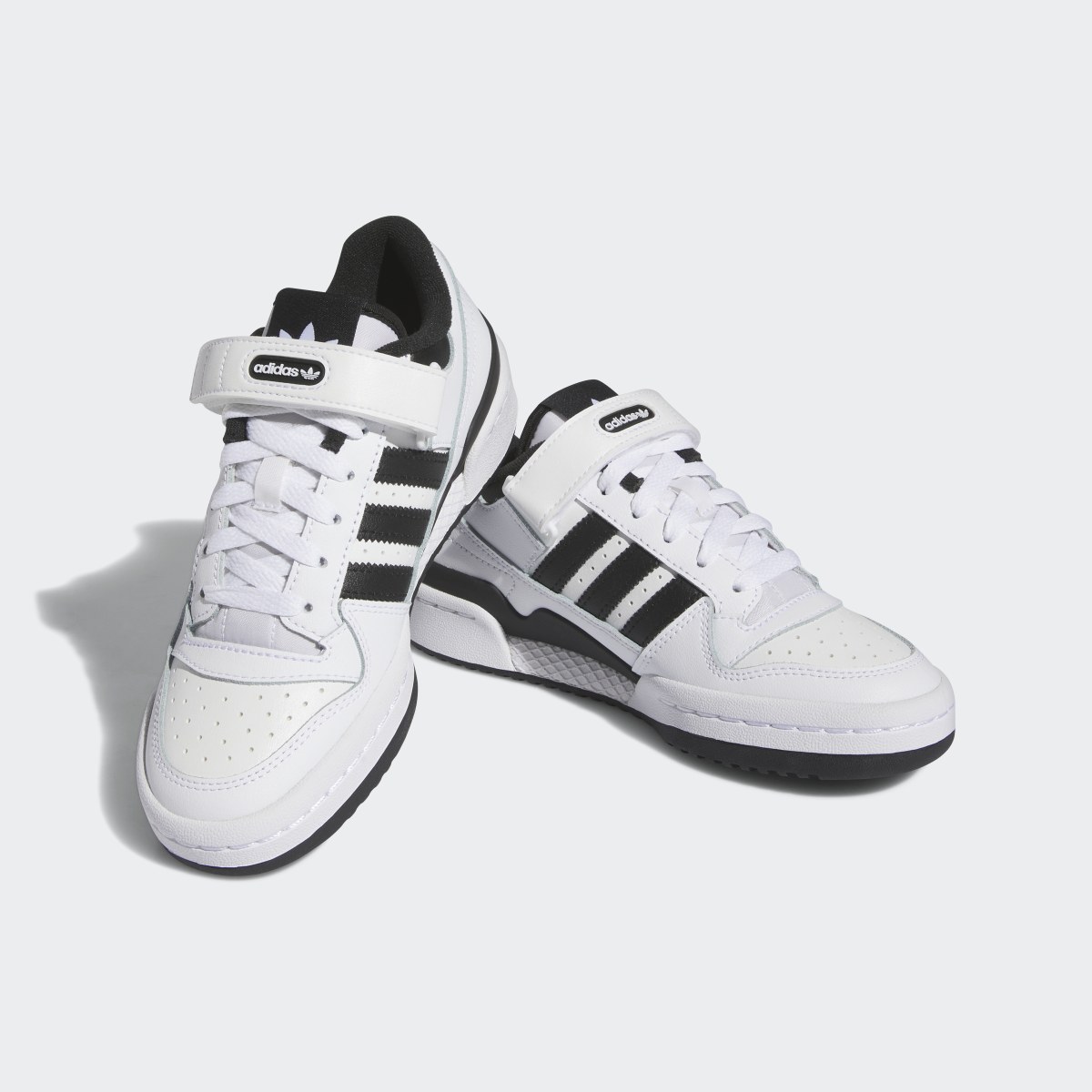 Adidas Chaussure Forum Low. 5