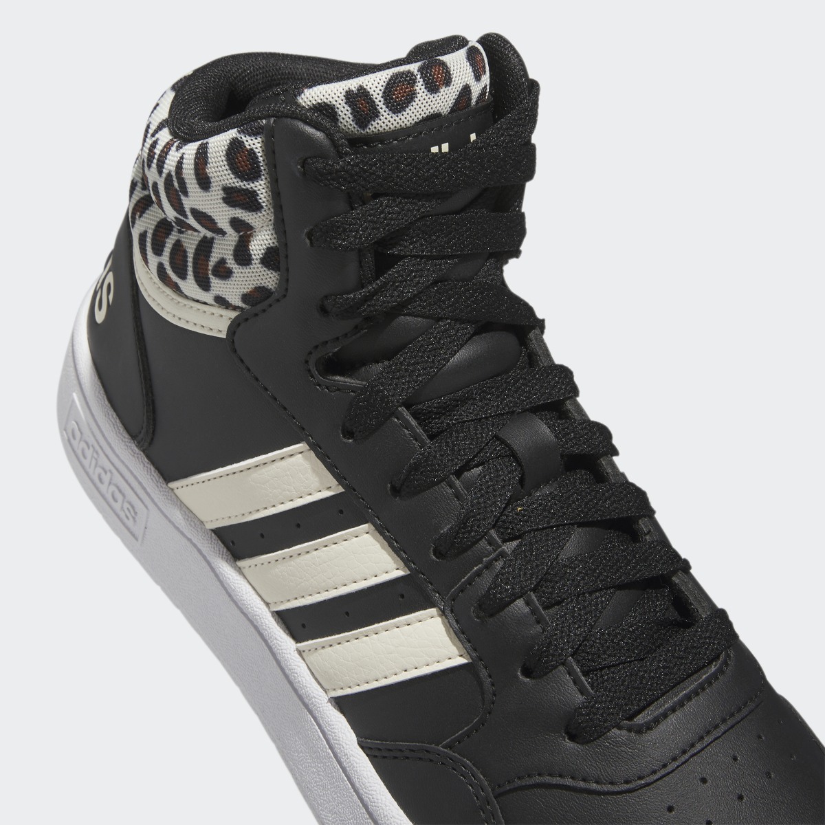 Adidas Tenis Hoops 3.0 Mid. 9