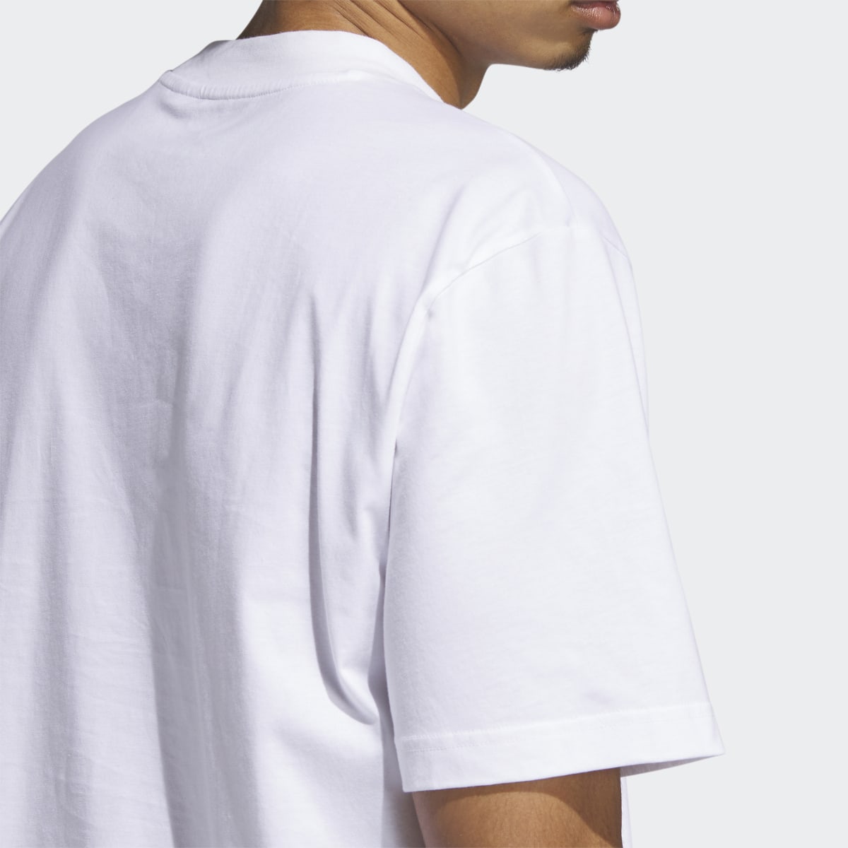 Adidas Camiseta Trae HC Graphic. 7