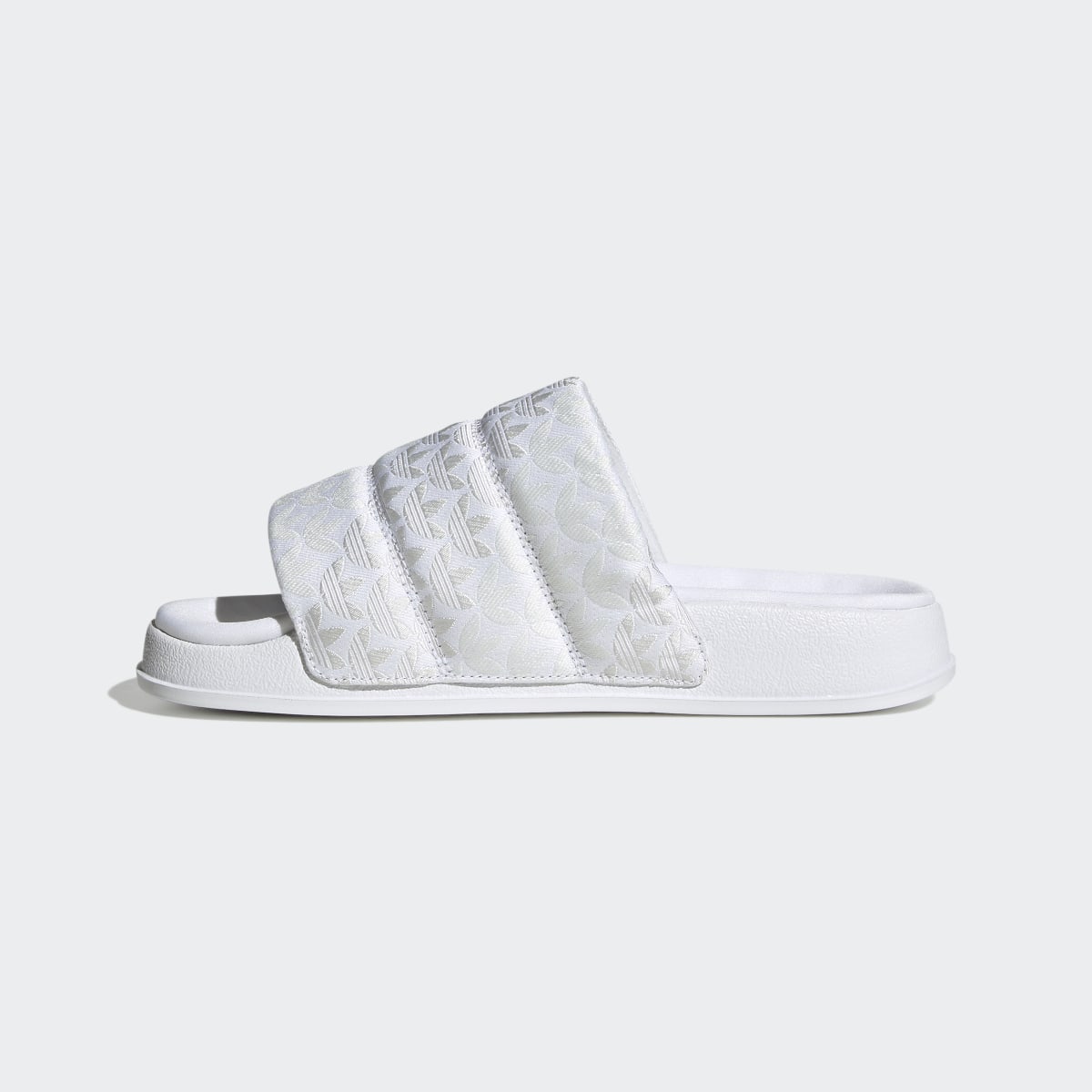 Adidas Adilette Essential Slides. 7