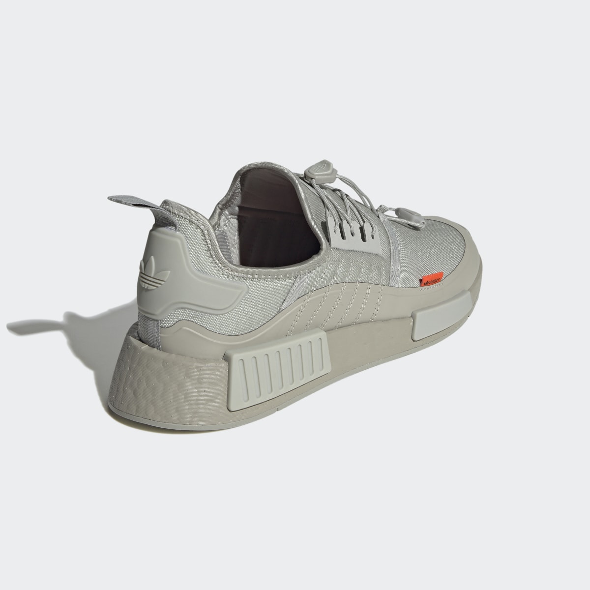 Adidas Chaussure NMD_R1 TR. 6