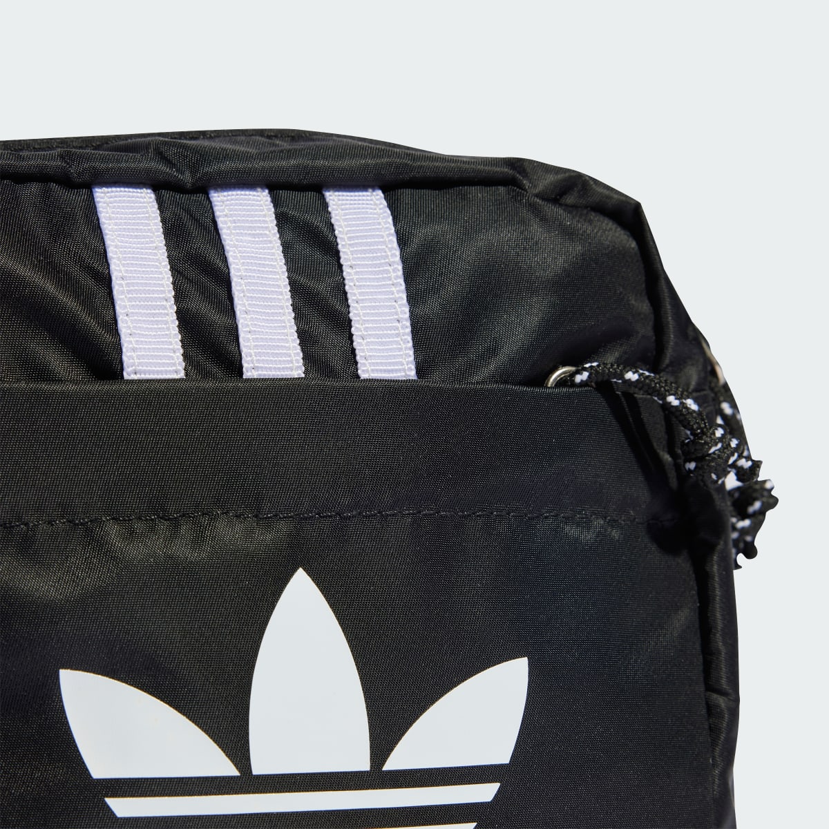 Adidas Adicolor Archive Festival Bag. 5