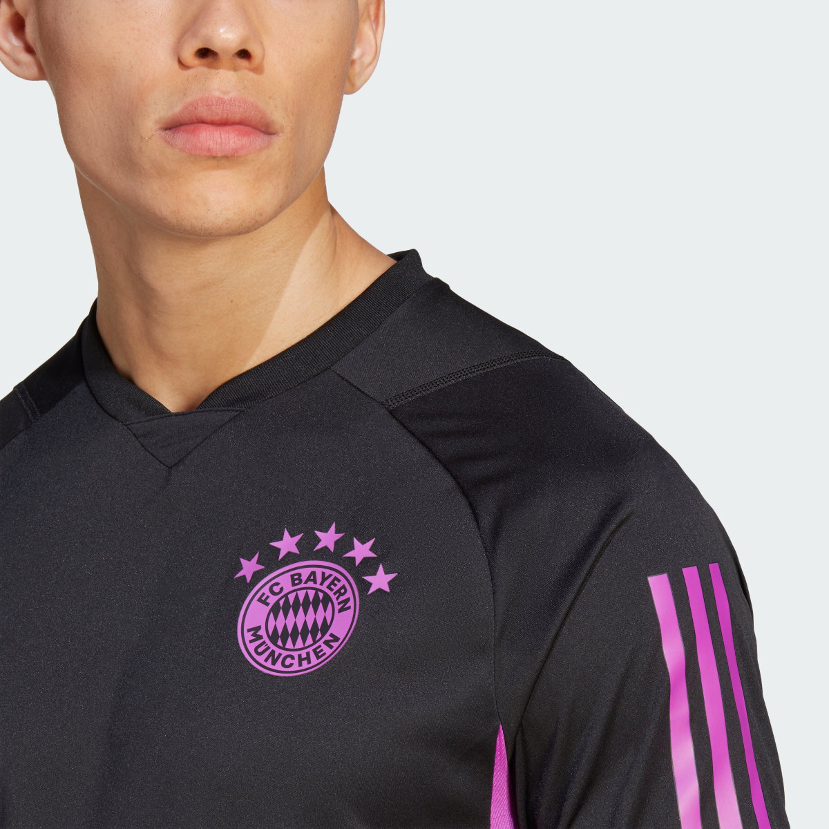 Adidas FC Bayern Tiro 23 Training Jersey. 8